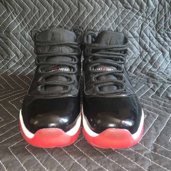 Jordan 11 Breds - Picture 3 of 5